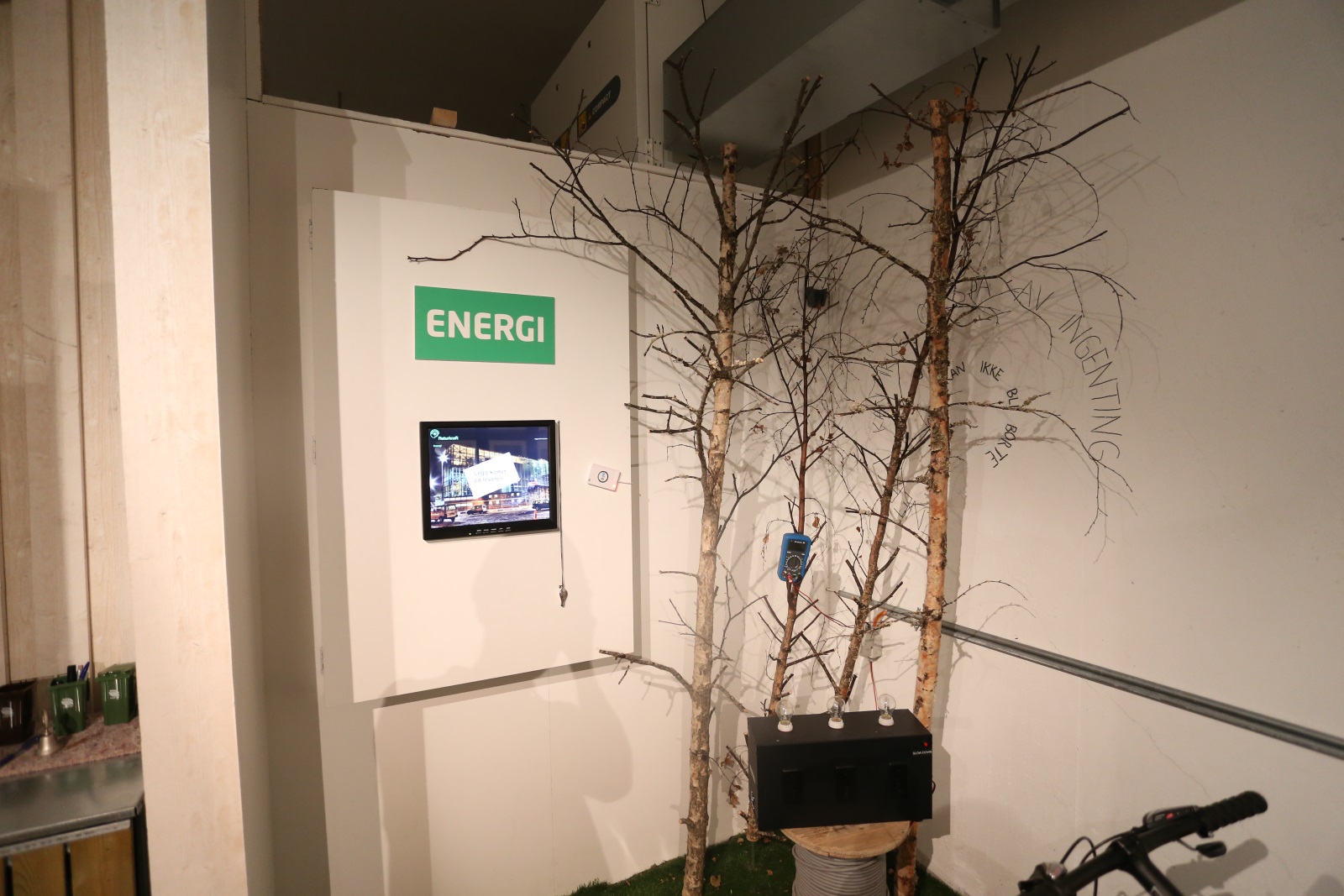 Elevstasjon hos Returkraft